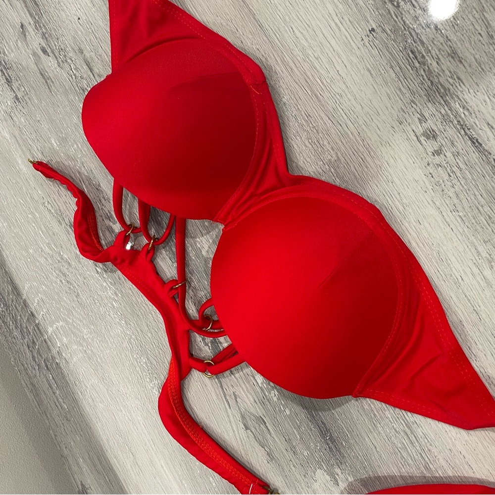Red bikini top - Picture 6 of 6